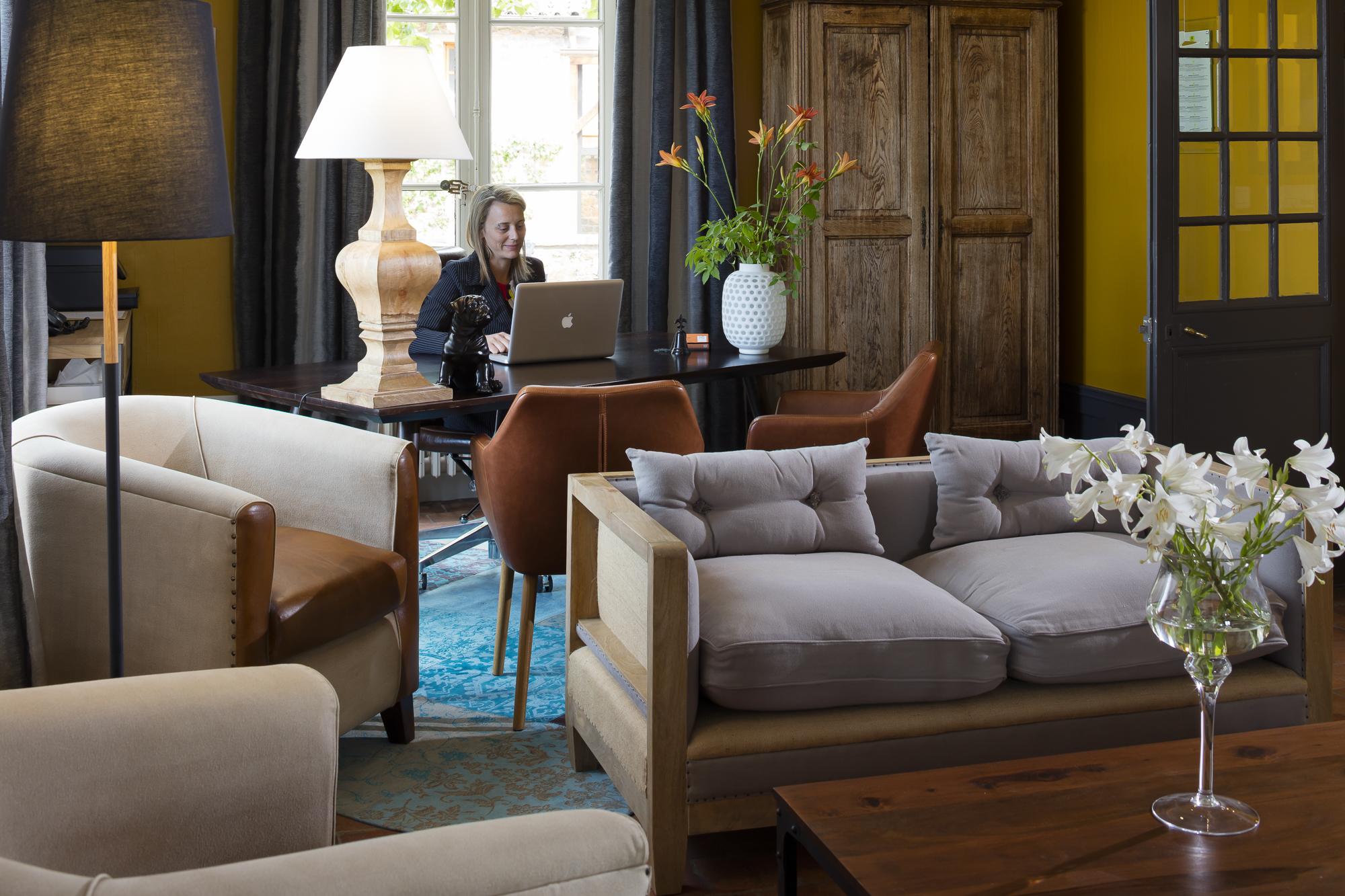 Contact Hotels Le Savigny & Spa Blacé Esterno foto