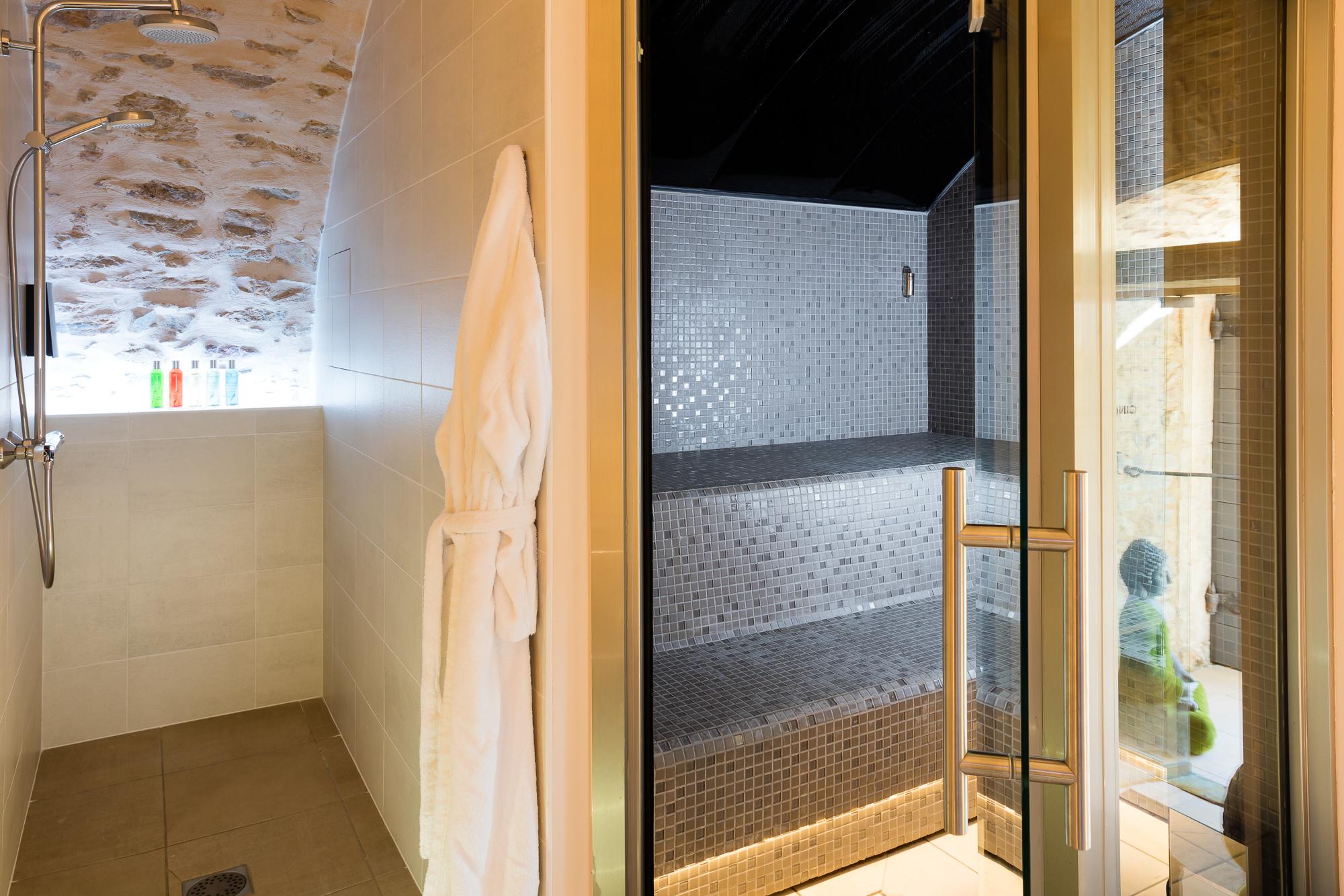 Contact Hotels Le Savigny & Spa Blacé Esterno foto