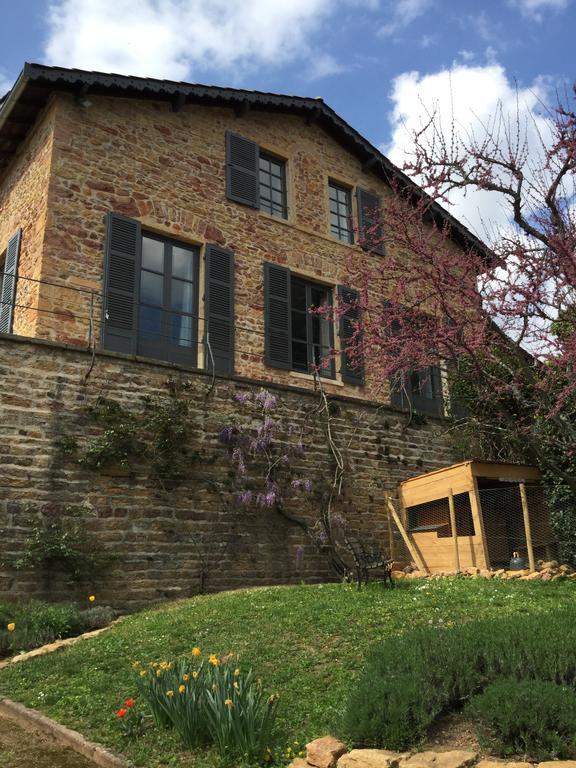 Contact Hotels Le Savigny & Spa Blacé Esterno foto
